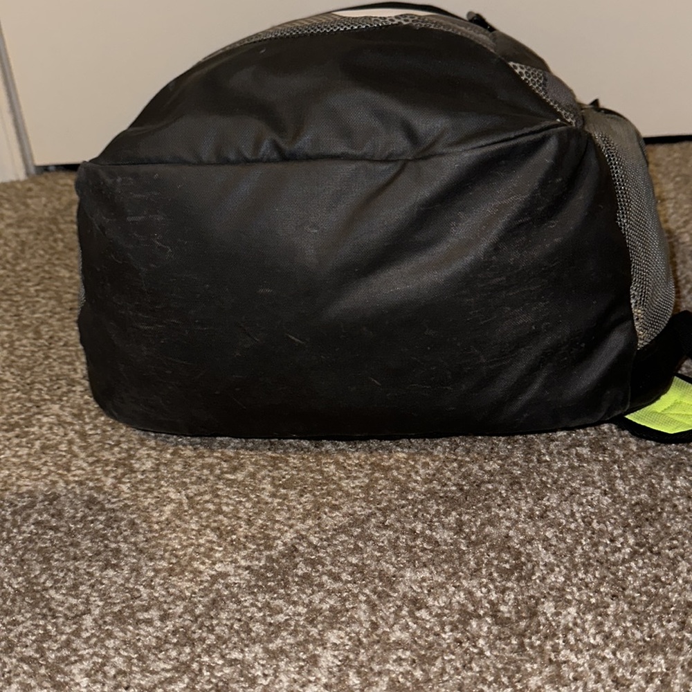 Nike Backpack - image 5